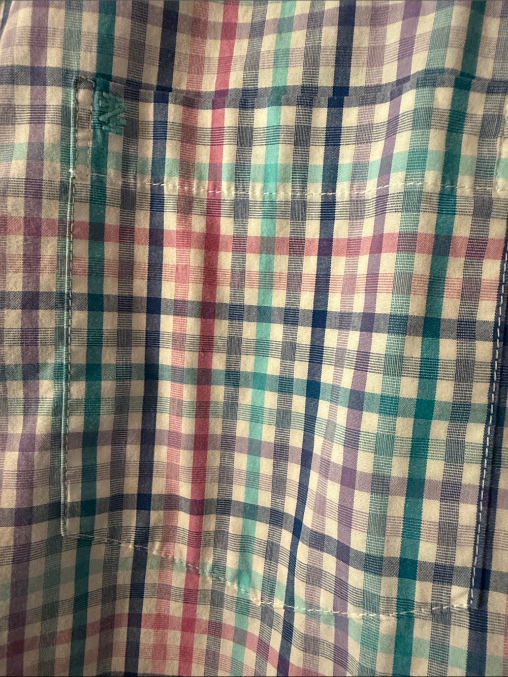 Izod Men's Premium Essentials Blue and Pink Plaid Button-Down Shirt Medium - Picture 10 of 14